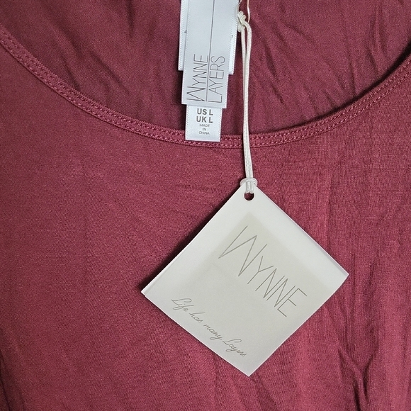 Wine Sleeveless Top - Picture 2 of 8